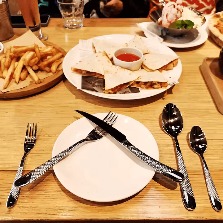 Diamond Flatware Set