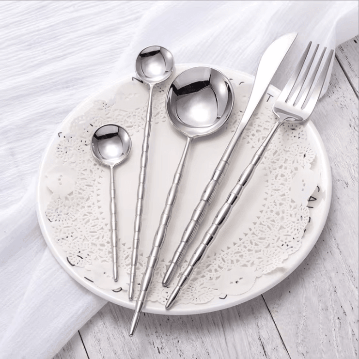Cutlery Set with Case