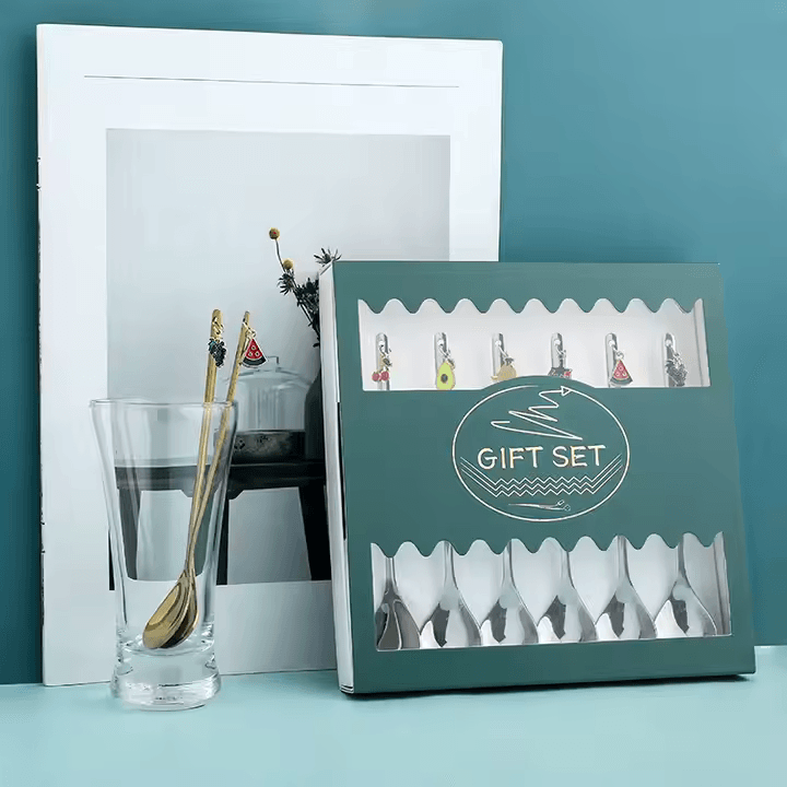 Cutlery Set with Gold-Silver Pendant
