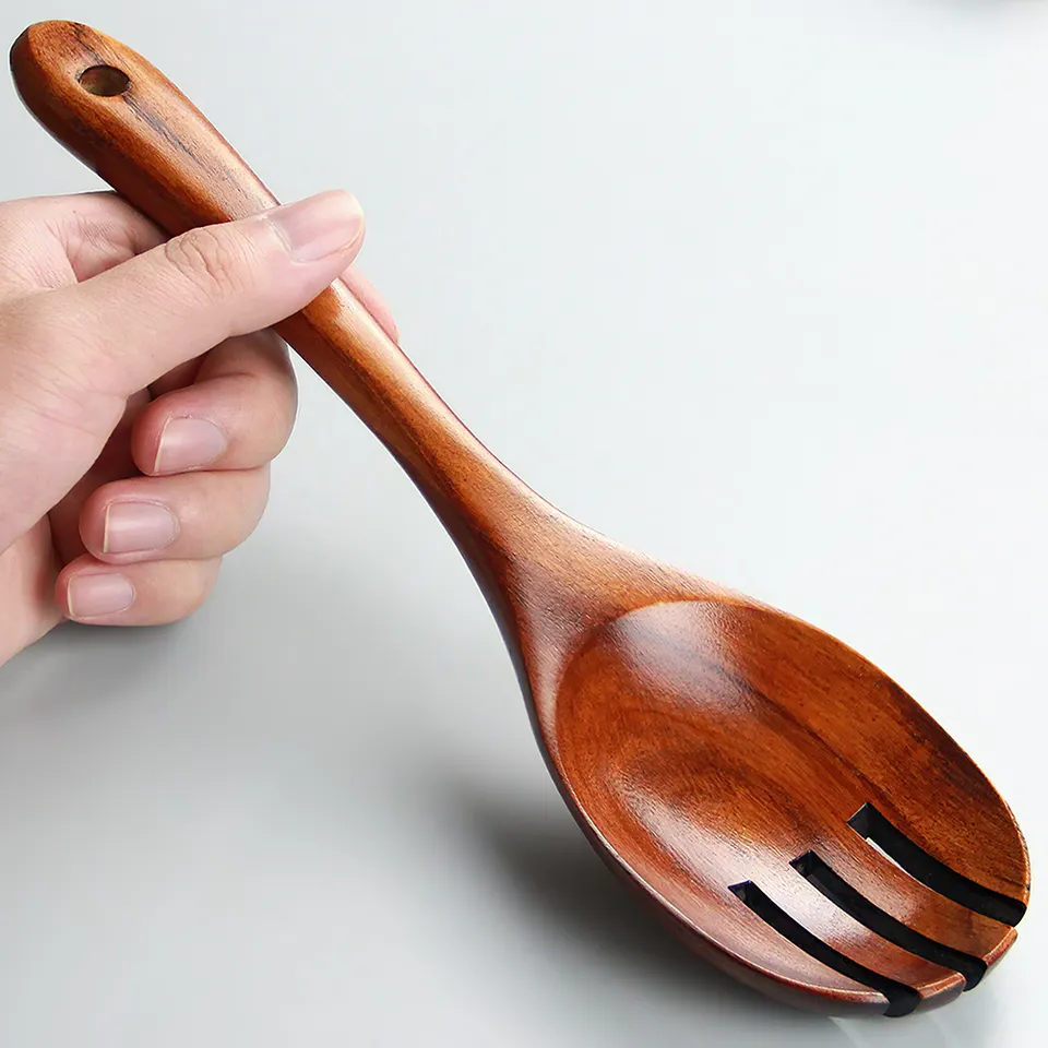 Acacia Salad Tools