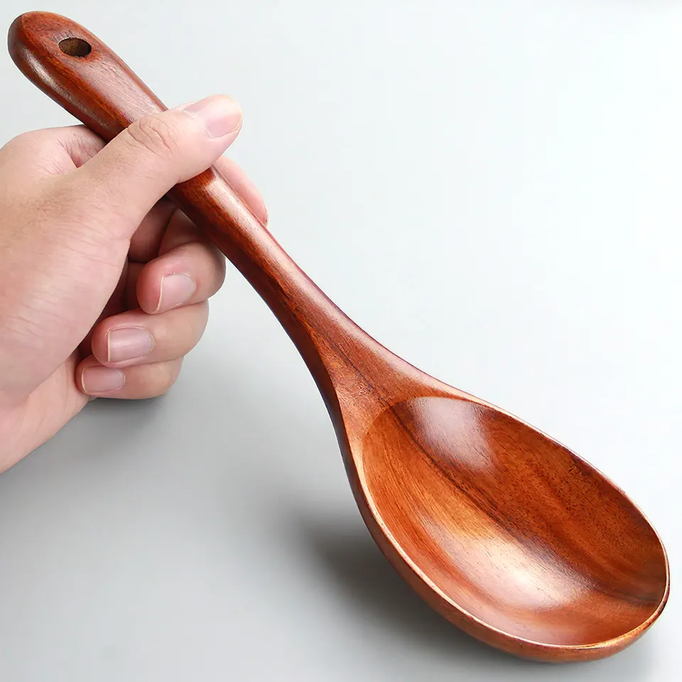 Acacia Salad Tools