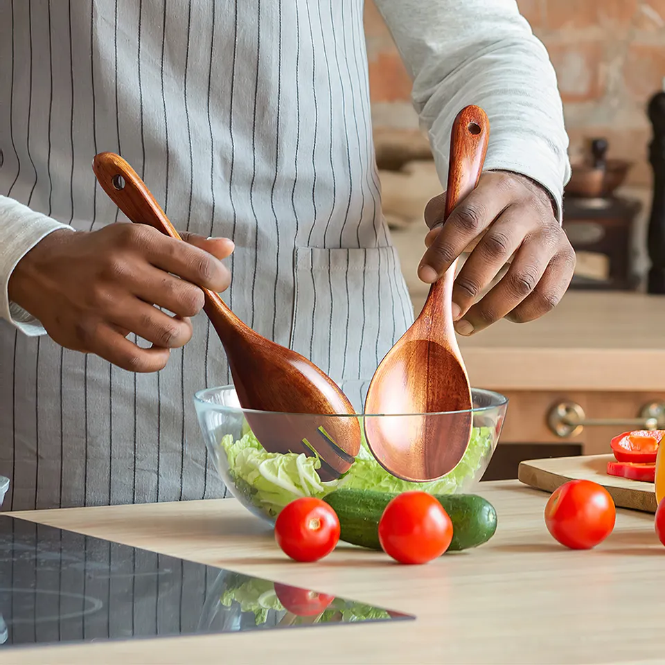 Acacia Salad Tools