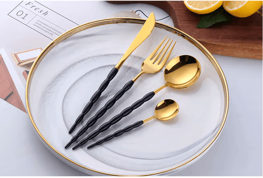 Cutlery Set with Case